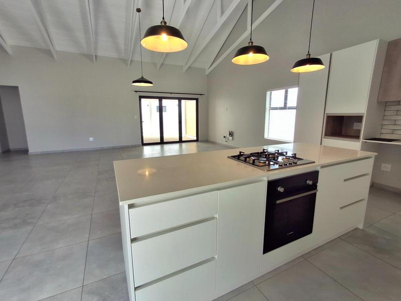 3 Bedroom Property for Sale in Britannia Bay Western Cape